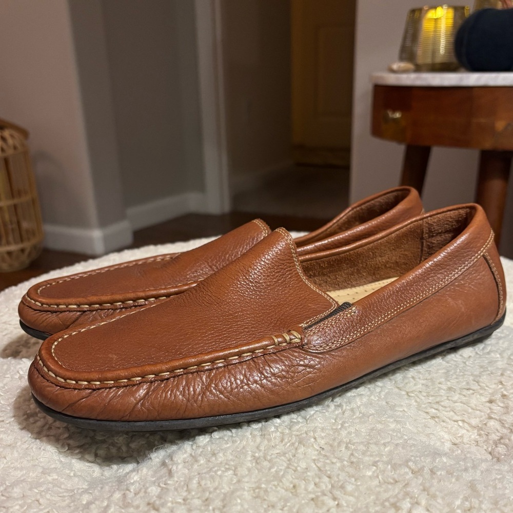 Men’s GH Bass Biscayne leather driving loafer Men’s size 9 
Like new